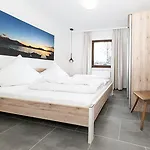 Semesterbostad Ferienhaeuser Im Weissensee Im Allgaeu E
