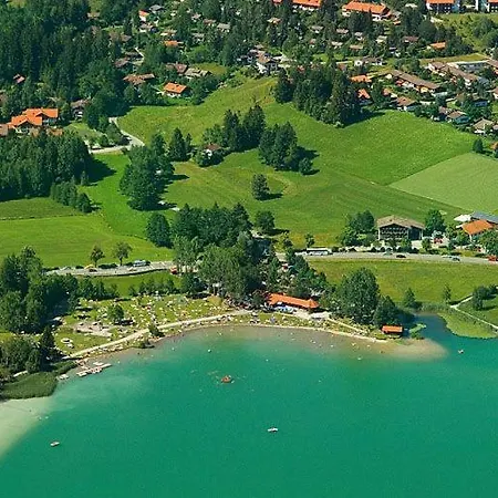 Hébergement de vacances Ferienhaeuser Im Weissensee Im Allgaeu E Füssen